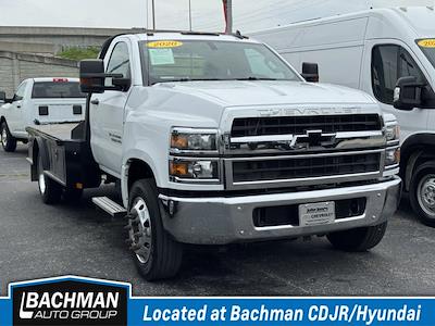 2020 Chevrolet Silverado 5500 Regular Cab DRW RWD Flatbed Truck for sale #D240472A - photo 1