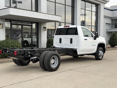 Used 2026 Chevrolet Silverado 3500 Regular Cab 55 CA Cab Chassis for sale #D240961A - photo 2
