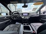 Used 2025 Chrysler Pacifica Select AWD Minivan for sale #H250519A - photo 27