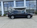 Used 2025 Chrysler Pacifica Select AWD Minivan for sale #H250519A - photo 5
