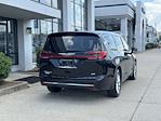 Used 2025 Chrysler Pacifica Select AWD Minivan for sale #H250519A - photo 6