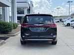 Used 2025 Chrysler Pacifica Select AWD Minivan for sale #H250519A - photo 7