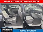 Used 2017 Chrysler Pacifica Touring L Minivan for sale #H260034A - photo 6