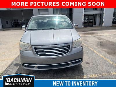 Used 2014 Chrysler Town and Country Minivan for sale #P21702A - photo 2