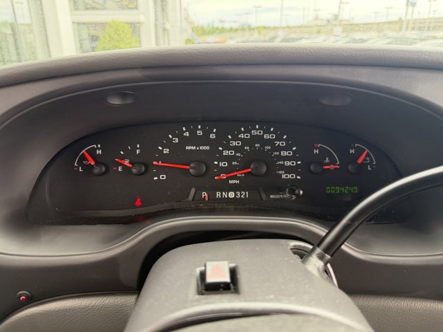 Used 2006 Ford E-450 - photo 6
