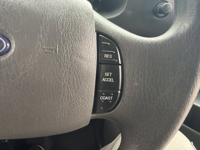 Used 2006 Ford E-450 - photo 7