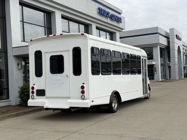 Used 2006 Ford E-450 - photo 19