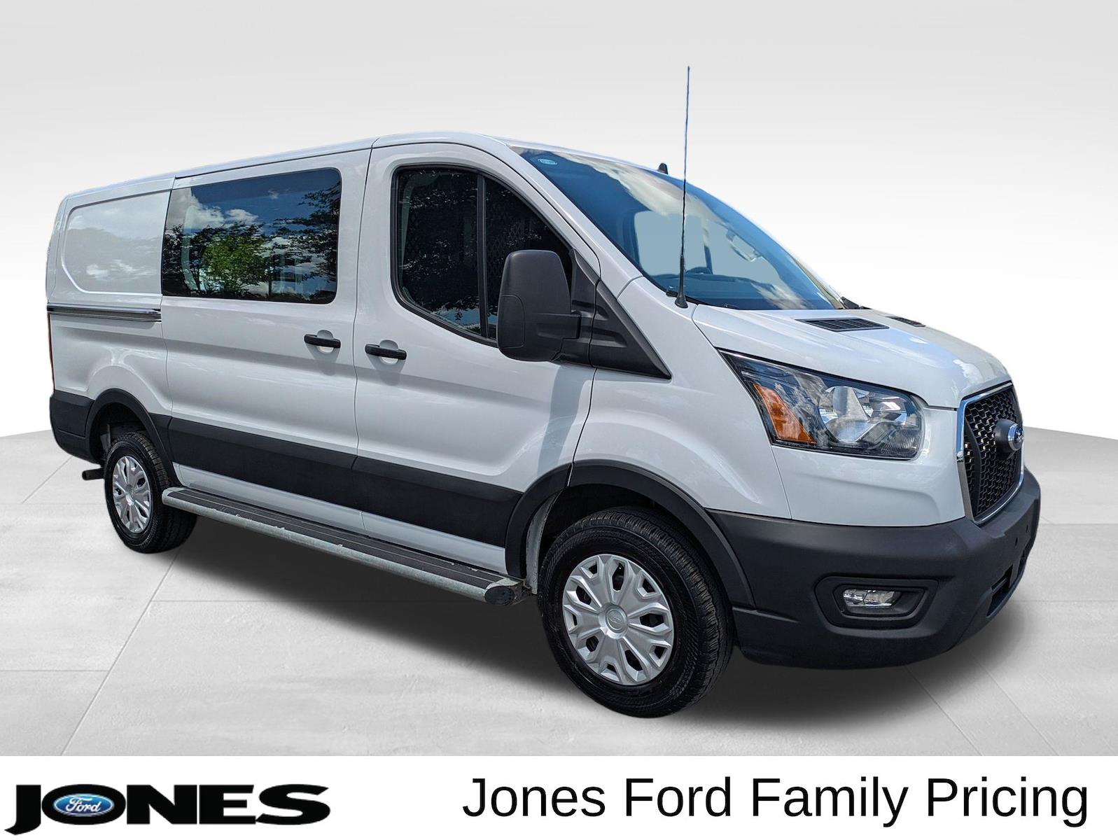 Used 2024 Ford Transit 250 - photo 1