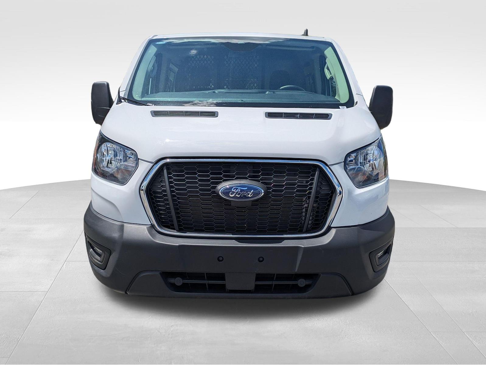 Used 2024 Ford Transit 250 - photo 9