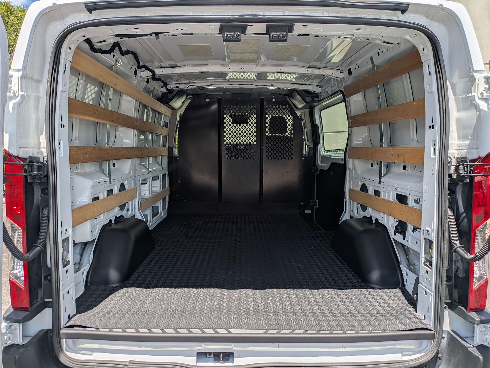 Used 2024 Ford Transit 250 - photo 13