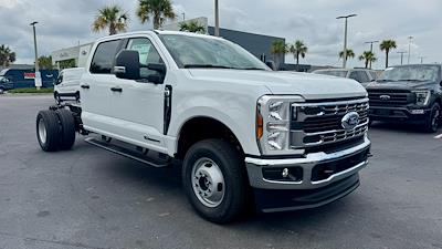 New 2025 Ford F-350 XL Crew Cab 4x4 Cab Chassis for sale #SED40215 - photo 1