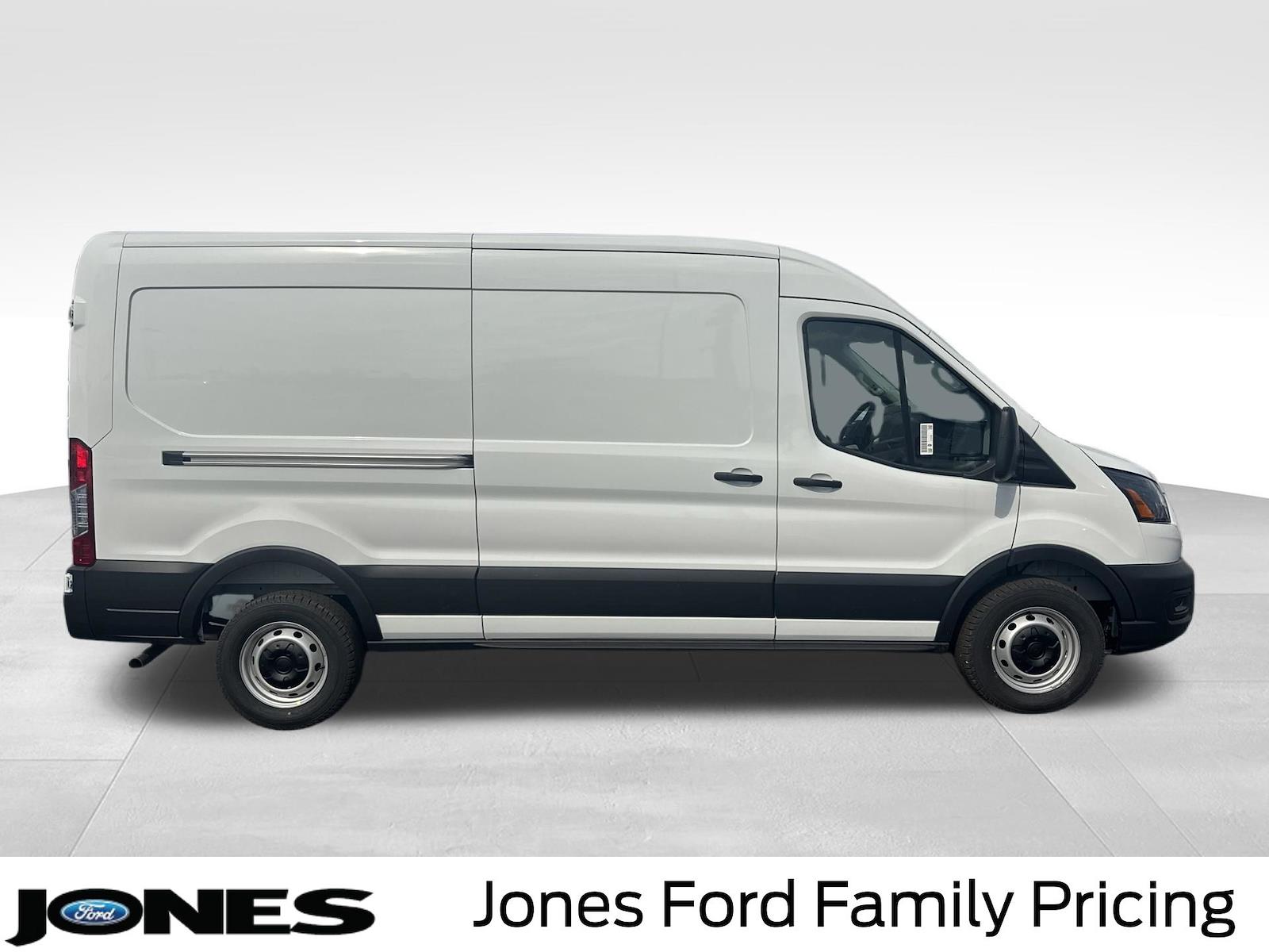New 2026 Ford Transit 250 - photo 6
