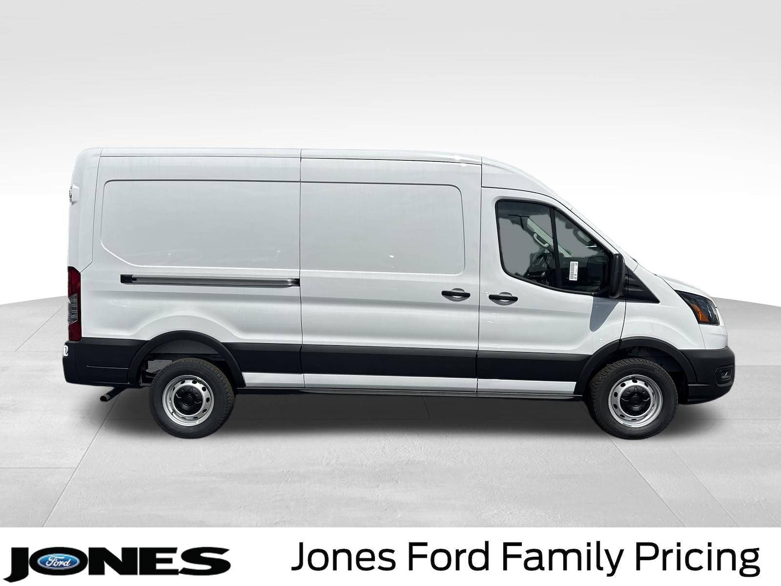 New 2026 Ford Transit 250 - photo 7