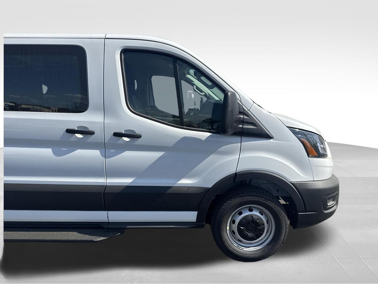 New 2026 Ford Transit 250 - photo 6