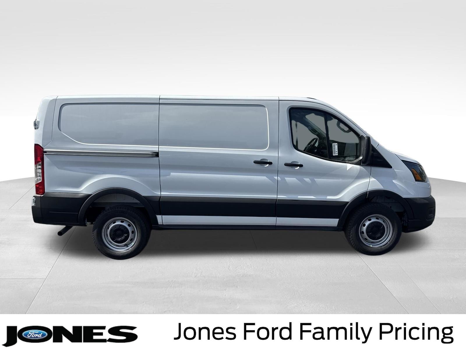 New 2026 Ford Transit 250 - photo 7
