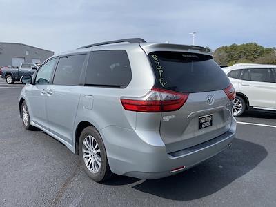 Used 2020 Toyota Sienna Limited 4x2 Minivan for sale #037061F - photo 2