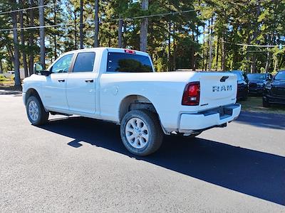 New 2026 Ram 2500 Big Horn Crew Cab 4WD Pickup for sale #185019 - photo 2