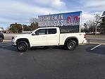 Used 2025 Nissan Frontier PRO-4X Crew Cab for sale #244479A - photo 2