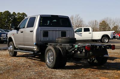 2024 Ram 3500 Crew Cab DRW 4x4, Cab Chassis for sale #394243 - photo 2