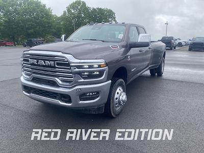 2025 Ram 3500 Crew Cab DRW 4x4 Pickup for sale #521871 - photo 1
