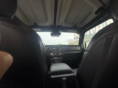 Used 2020 Jeep Gladiator - photo 1