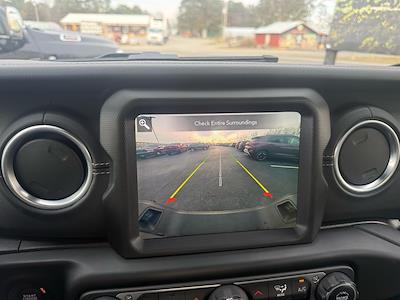 Used 2020 Jeep Gladiator - photo 1