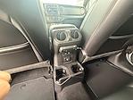 2020 Jeep Gladiator Crew Cab 4WD Pickup for sale #542455A - photo 17