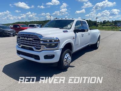 2025 Ram 3500 Crew Cab DRW 4x4 Pickup for sale #561042 - photo 1