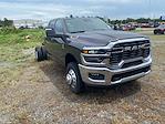 2025 Ram 3500 Crew Cab DRW 4x4 Cab Chassis for sale #566197 - photo 4