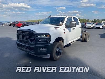 2025 Ram 3500 Crew Cab DRW 4WD Cab Chassis for sale #566200 - photo 1