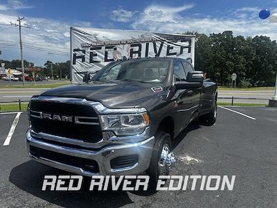 2024 Ram 3500 Crew Cab DRW 4x4 Pickup for sale #SG550114A - photo 1