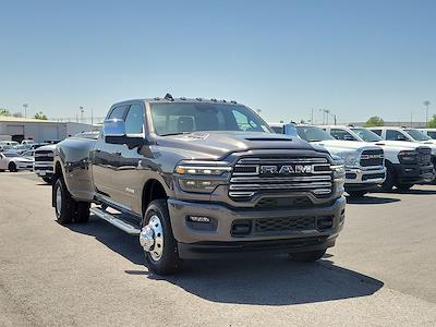 2025 Ram 3500 Crew Cab DRW 4x4 Pickup for sale #SG501277 - photo 1