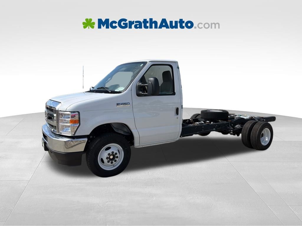 New 2026 Ford E-450 - photo 10
