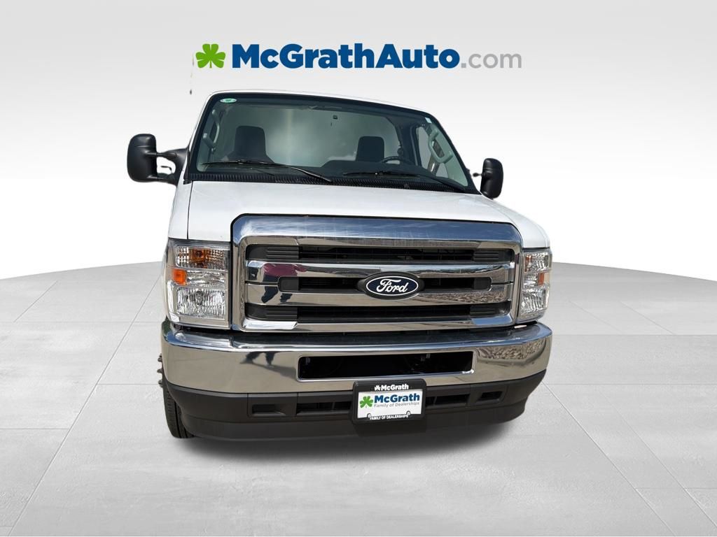 New 2026 Ford E-450 - photo 11