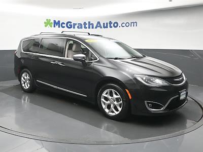 2020 Chrysler Pacifica FWD Minivan for sale #F54084A - photo 2