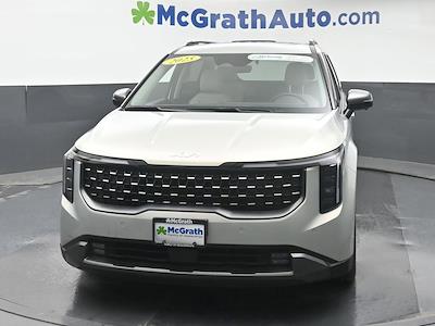 Used 2025 Kia Carnival - photo 1