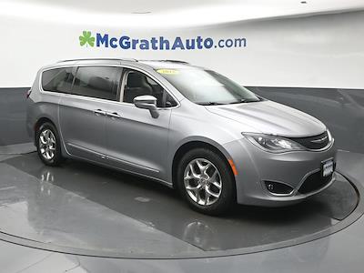 2018 Chrysler Pacifica FWD Minivan for sale #K270160A - photo 2