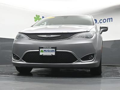 2018 Chrysler Pacifica FWD Minivan for sale #K270160A - photo 2