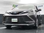 Used 2021 Toyota Sienna Platinum FWD Minivan for sale #M230502A - photo 5