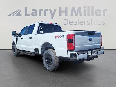 New 2025 Ford F-250 King Ranch Crew Cab 4WD Pickup for sale #LFO250298 - photo 2