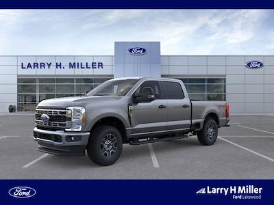 New 2025 Ford F-250 XLT Crew Cab 4WD Pickup for sale #LFO251085 - photo 1