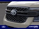 New 2025 Ford Ranger Lariat SuperCrew Cab 4WD Pickup for sale #LFO251489 - photo 17