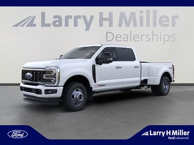 New 2026 Ford F-350 Platinum Crew Cab for sale #LFO260156 - photo 1