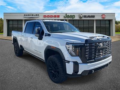 Used 2025 GMC Sierra 3500 Denali Ultimate Crew Cab for sale #G238821A - photo 2