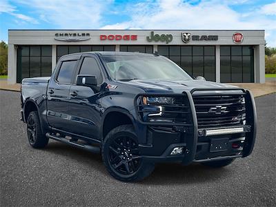 Used 2021 Chevrolet Silverado 1500 LT Crew Cab for sale #G524253A - photo 2
