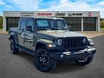2025 Jeep Gladiator Crew Cab 4x4 Pickup for sale #L510894 - photo 3