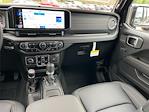 2025 Jeep Gladiator Crew Cab 4x4 Pickup for sale #L526705 - photo 4