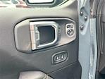 2025 Jeep Gladiator Crew Cab 4x4 Pickup for sale #L526708 - photo 13