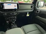 2025 Jeep Gladiator Crew Cab 4x4 Pickup for sale #L529345 - photo 4