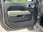 2025 Jeep Gladiator Crew Cab 4x4 Pickup for sale #L529347 - photo 10